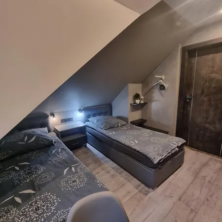 Ferienwohnung Przystan Rozalin Exterior foto