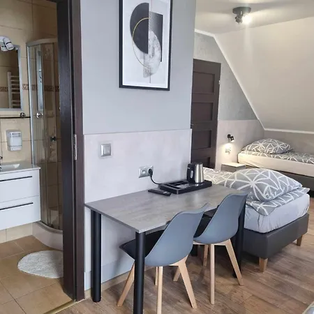 Ferienwohnung Przystan Rozalin Exterior foto