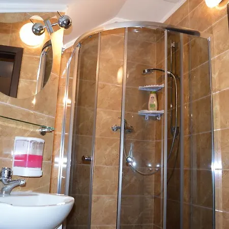 Ferienwohnung Przystan Rozalin Exterior foto