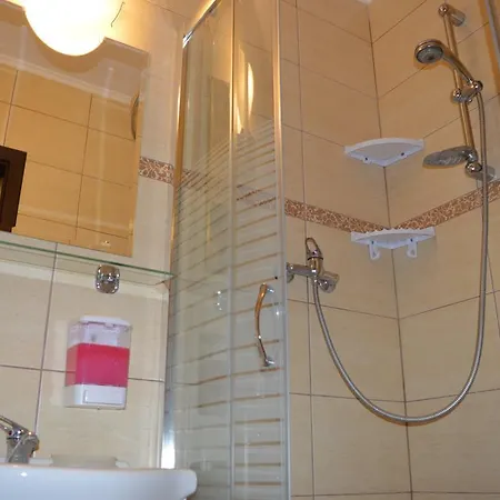 Ferienwohnung Przystan Rozalin Exterior foto